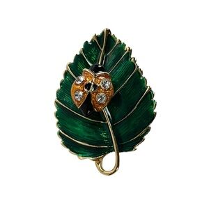 Green Leaf Brooch with Ladybug Gold Tone Enamel Trembler Moving Parts